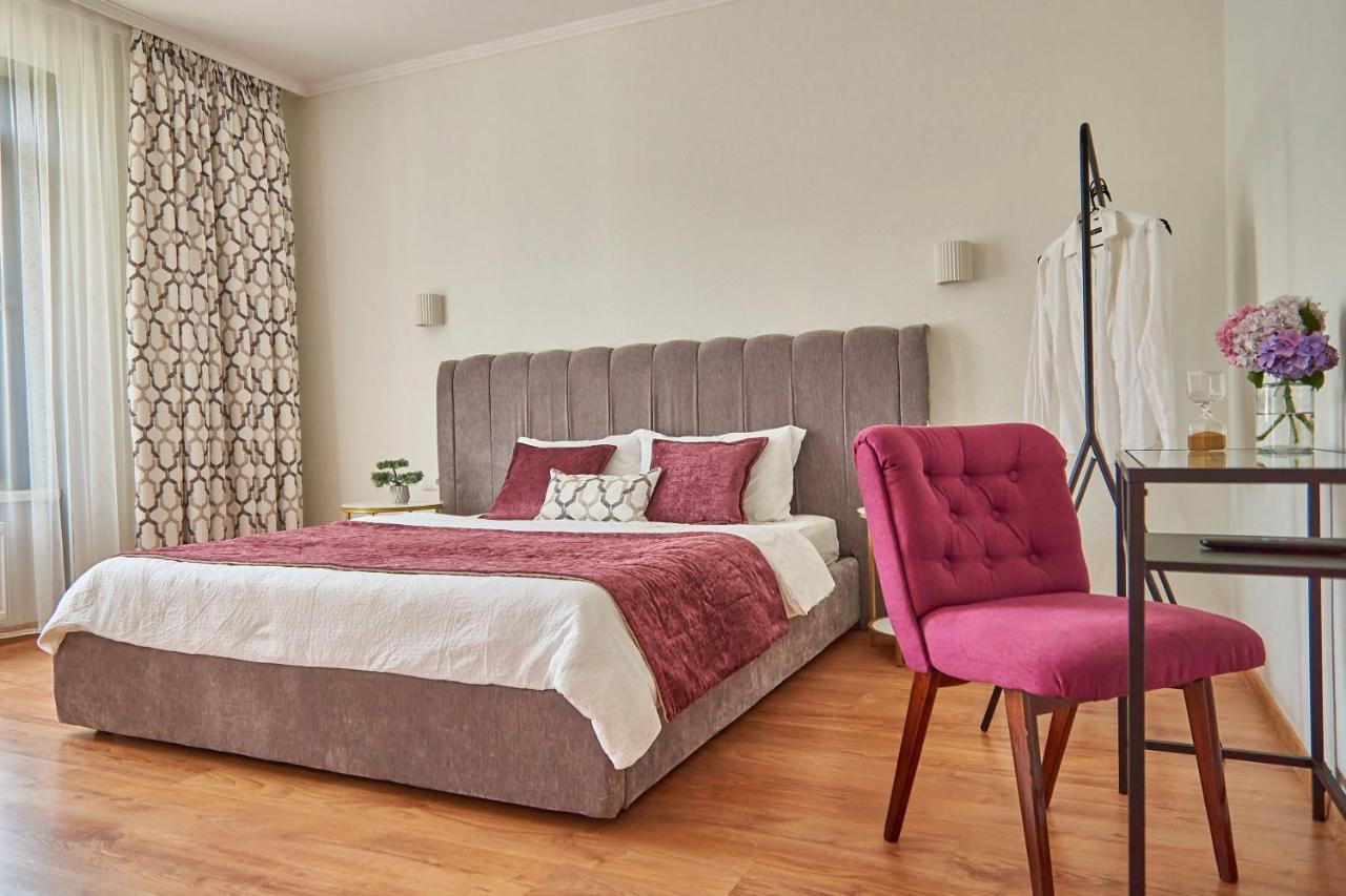 Best Apartments On Kyryla & Mefodia Mukacheve Exterior photo