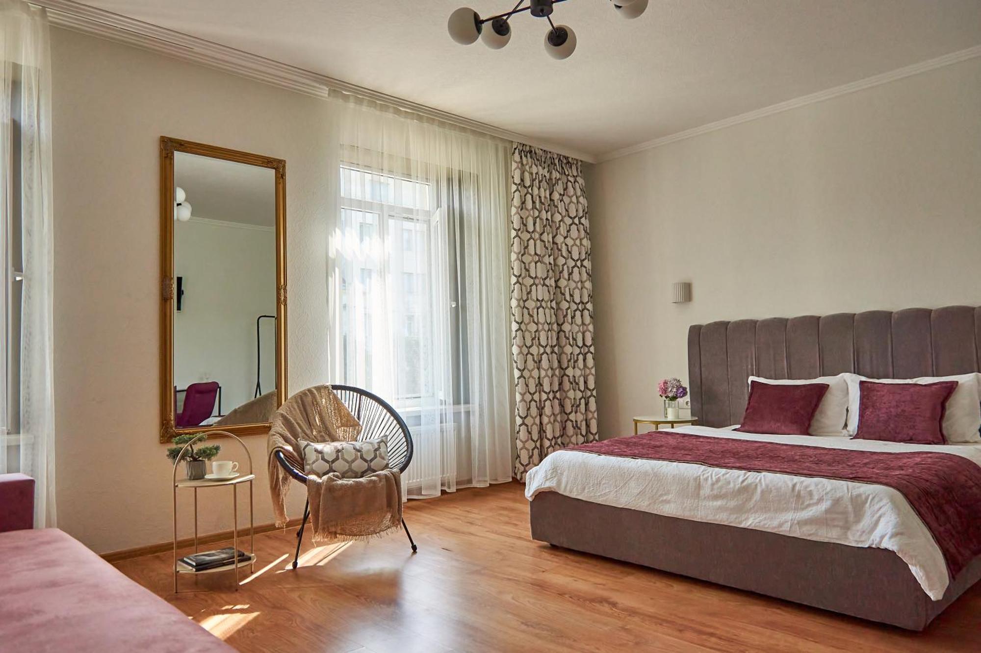 Best Apartments On Kyryla & Mefodia Mukacheve Exterior photo